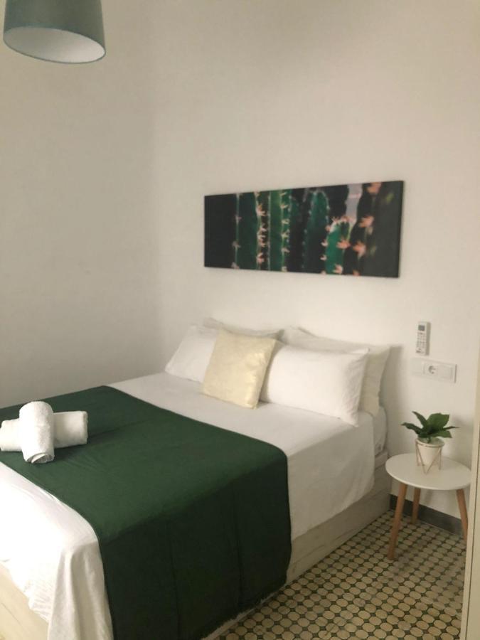Beautiful Appartment In The Heart Of Alicante Exteriör bild