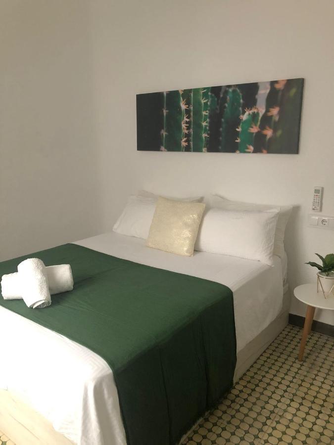 Beautiful Appartment In The Heart Of Alicante Exteriör bild